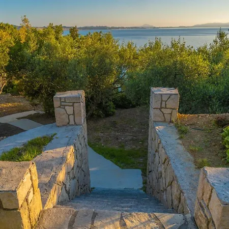 Appartement Anatoli - Tranquil Location & Stunning Views, By Zantewize