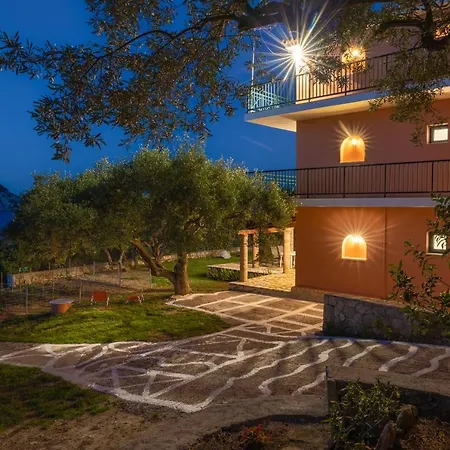 Appartement Anatoli - Tranquil Location & Stunning Views, By Zantewize *