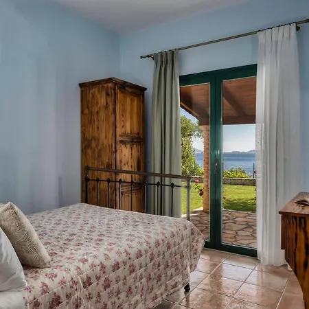 Anatoli - Tranquil Location & Stunning Views, By Zantewize Marathiás