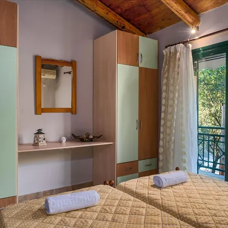 Appartement Anatoli - Tranquil Location & Stunning Views, By Zantewize Marathiás