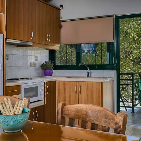 Anatoli - Tranquil Location & Stunning Views, By Zantewize *