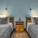 Lägenhet Anatoli - Tranquil Location & Stunning Views, By Zantewize Marathiás