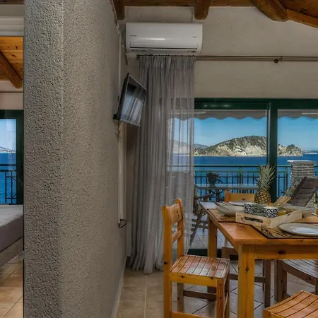 Anatoli - Tranquil Location & Stunning Views, By Zantewize Apartamento Marathiás