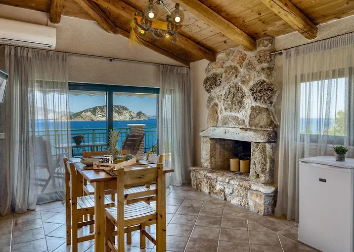 Anatoli - Tranquil Location & Stunning Views, By Zantewize Marathiás