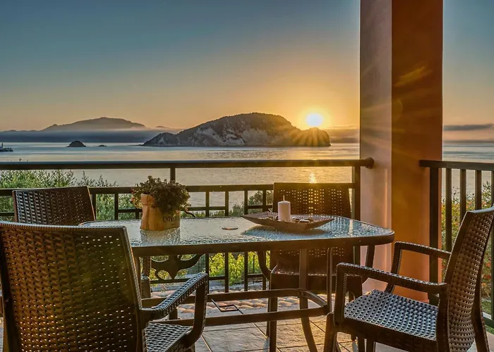 Anatoli - Tranquil Location & Stunning Views, By Zantewize Lejlighed *