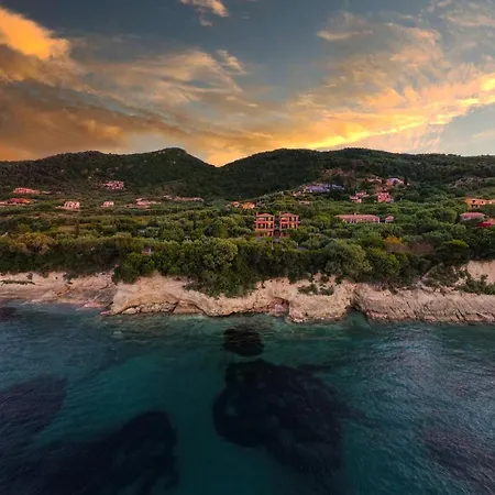 Anatoli - Tranquil Location & Stunning Views, By Zantewize Appartement *